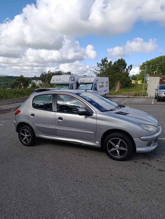 Peugeot 206 hatchback 1.1i