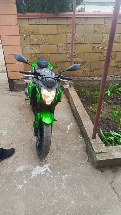 Kawasaki z250sl 2016 ABS