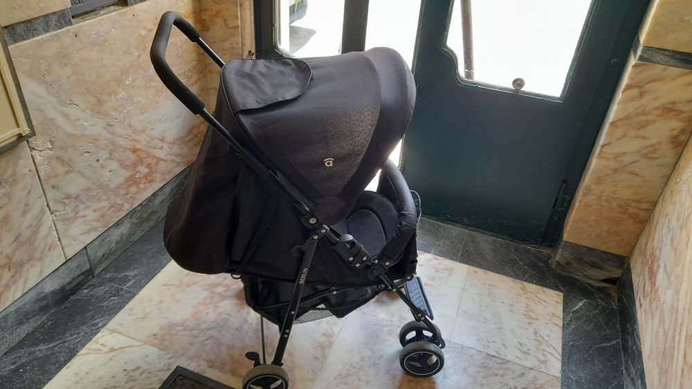 Carrinho de Passeio para criança de Asalvo ,Berlin. Fabricado na Sivilia,Espanha. .