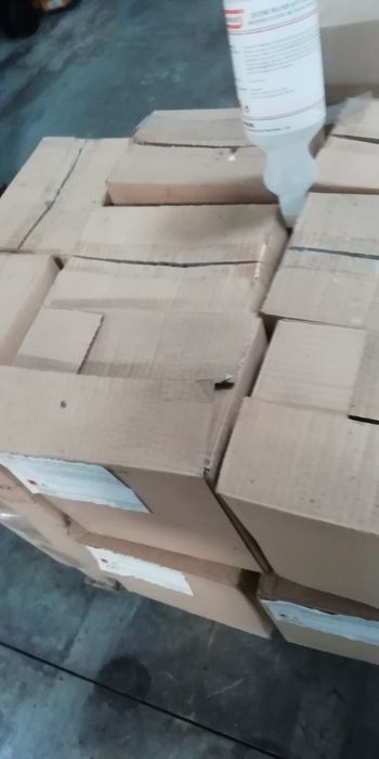 Desinfectante de mãos. Disponibiliza-se  a particulares ou empresas.