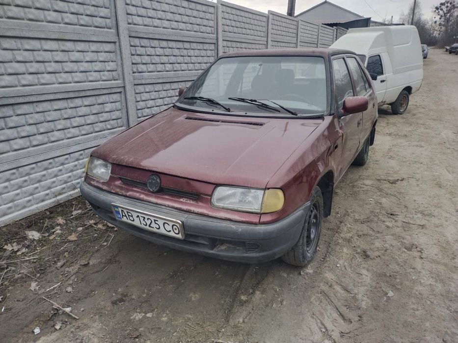 Шкода феліція 1.6 бензин інжектор Škoda Felicia