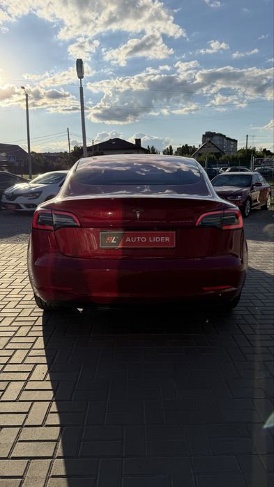 Tesla Тесла Model 3 Long Range 2018 р 75 кВт Запас ходу 400км.