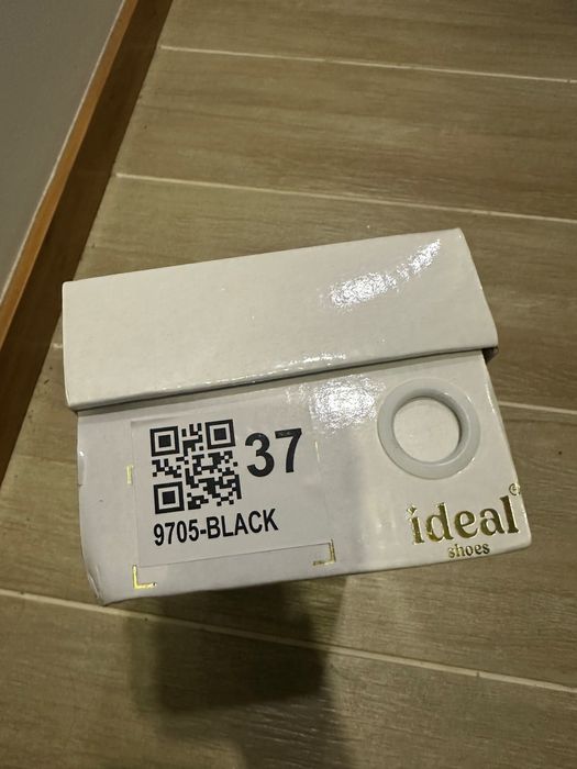 Sapato stiletto mulher