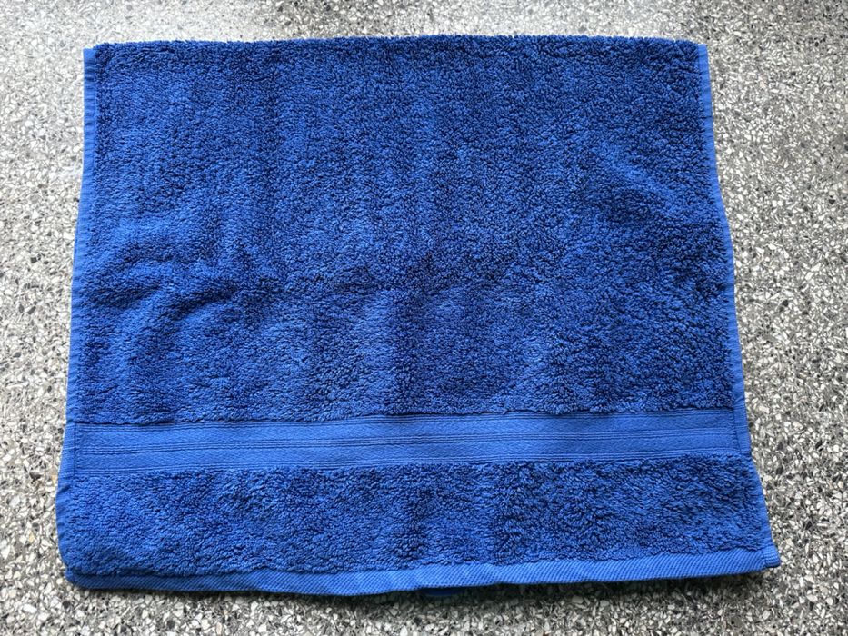 Ręcznik z bawełny egipskiej Nefretete Supreme 800 GSM szafirowy 50x90