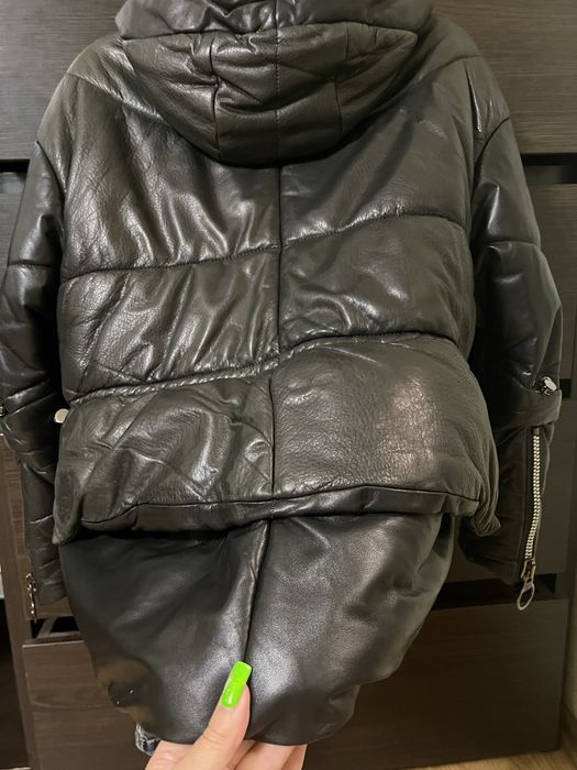 Кожаный пуховик ,куртка
