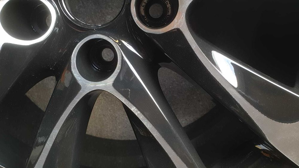 3044 - Jantes 18 5x114.3 Originais Hyundai i40, Kia, Renault