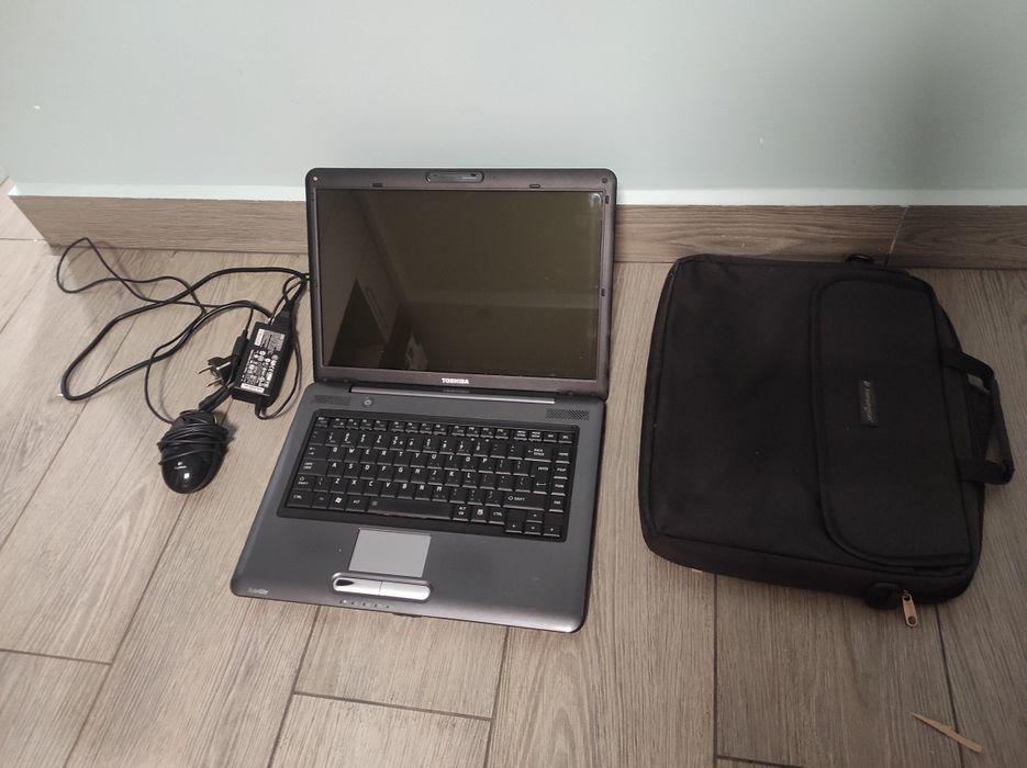 Laptop Toshiba SATELLITE A300D