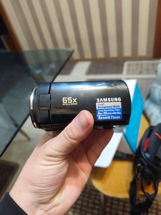 Відеокамера Samsung SMX-F50BP