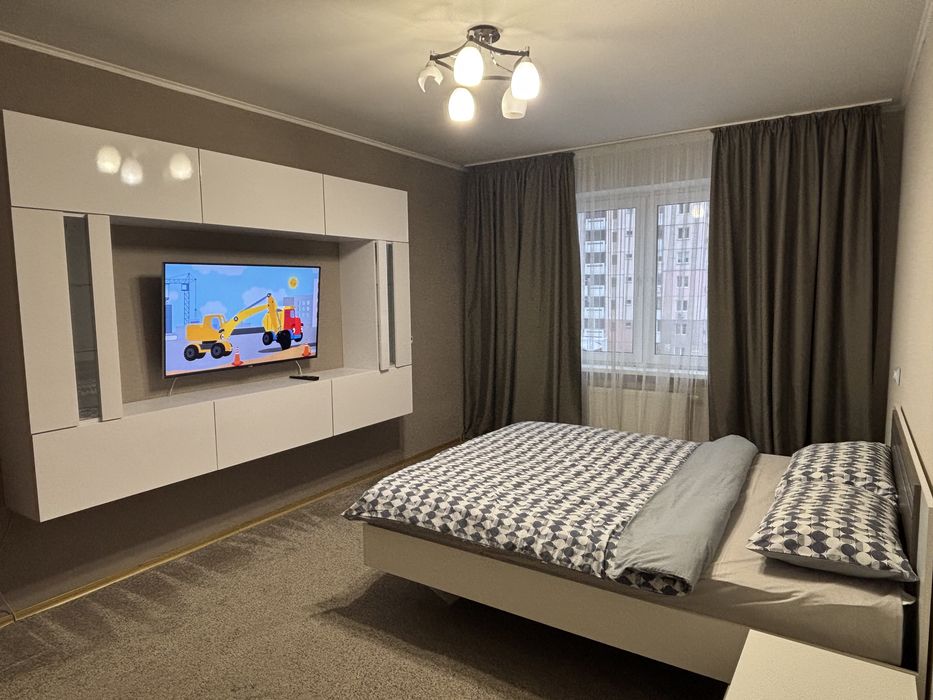 Квартира подобово , позняки, здолбунівська 13