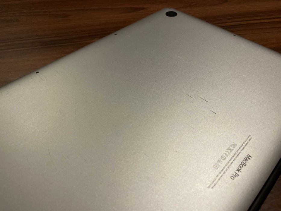 MacBook Pro 15 Retina 2014 i7 16GB 256GB SSD dobry stan