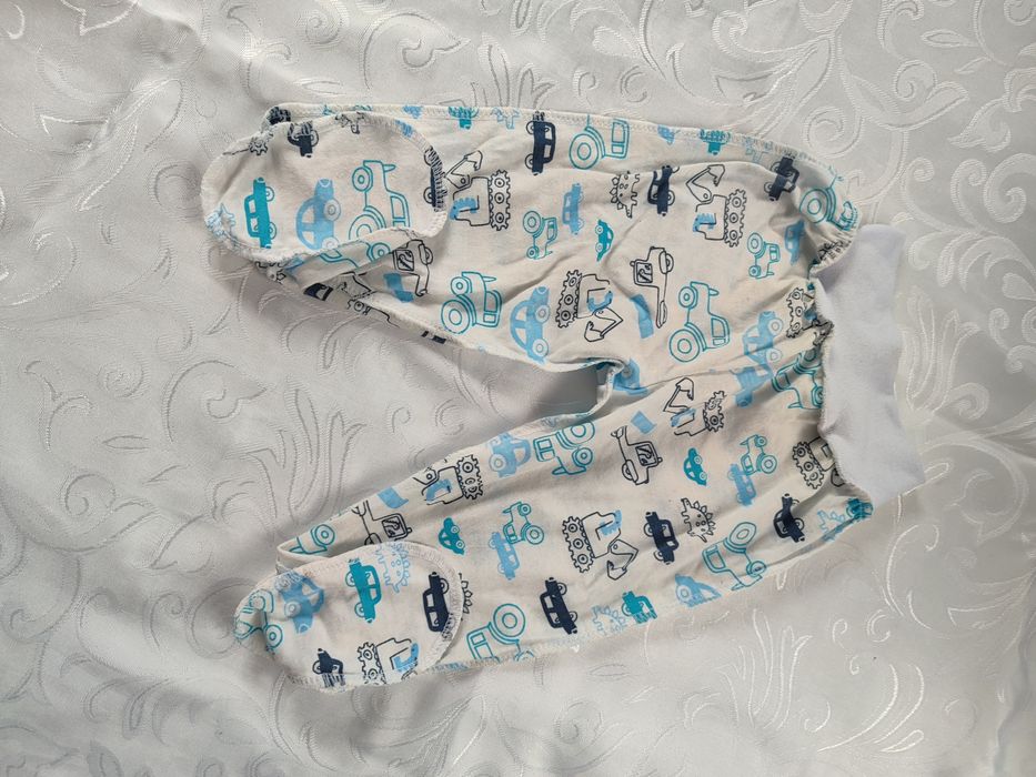 Дитячий одяг б у від народження