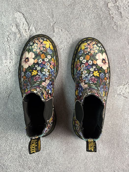 Жіночі Черевики Мартенси Dr. Martens Wanderlust 2976 Floral Leather