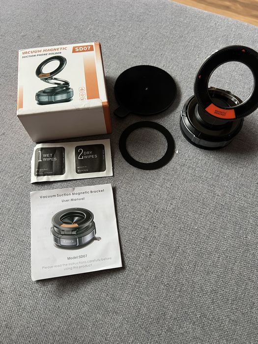 Uchwyt magnetyczny na telefon