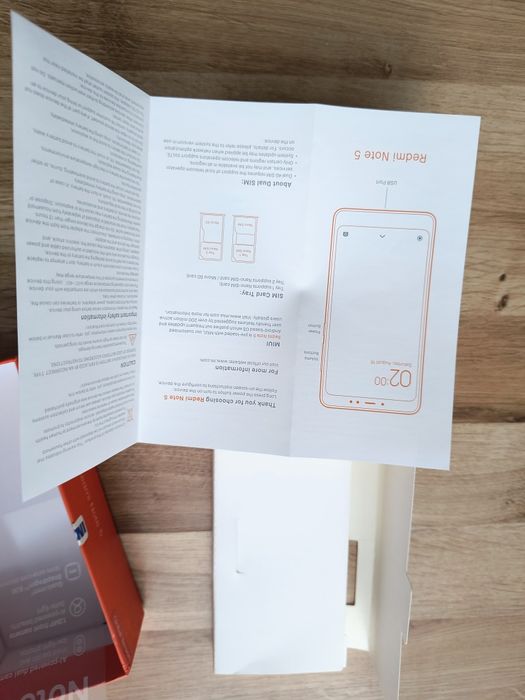 Oryginalne opakowanie po telefonie Xiaomi Redmi note 5