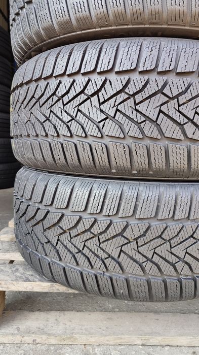 225/50/17 Uniroyal Winter Expert komplet