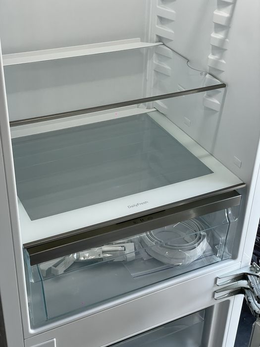 Вбудований Холодильник Miele KFN 7734 D | Стан ідеал | Germany |