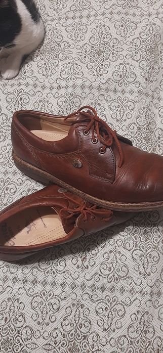 Чоловічі туфлі. Розмір-45.