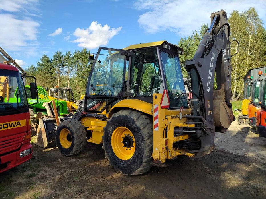 Koparko ładowarka Volvo BL71 Joystick widły 3 łyżki