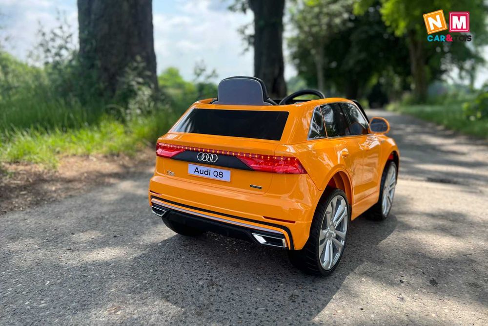 AUDI Q8 Lakierowane Auto na akumulator Pojazd samochód autko dla dzieci elektryczne motor