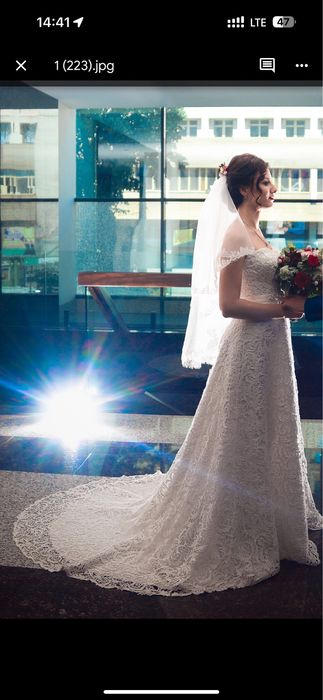 Продам весільну сукню