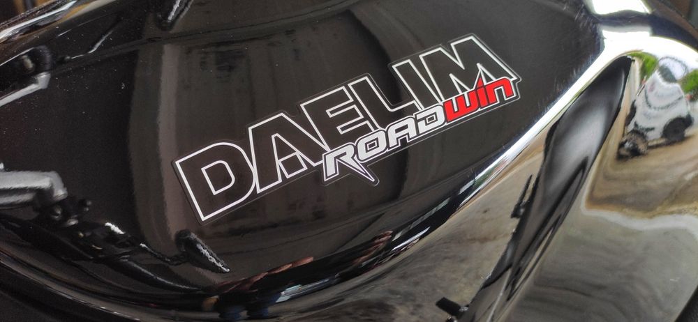 Daelim Roadwin 125 EFI – 2010 | Apenas 3.500 km | Estado de coleção