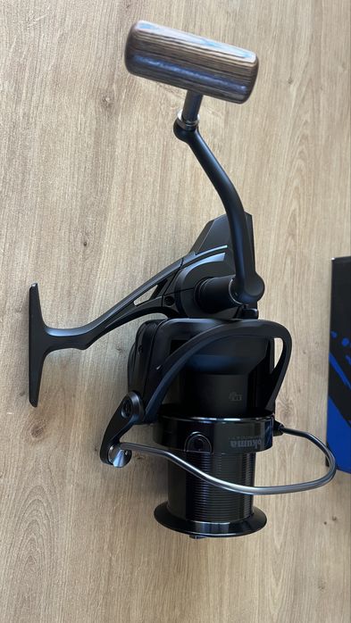 Kołowrotek okuma 8k