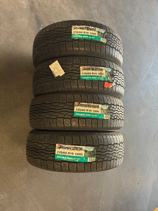4 Pneus Bridgestone 235/60R16 100H Dueler H/T 687