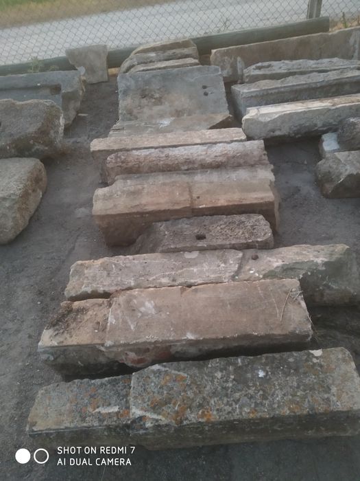 Pedras de antigas moradias