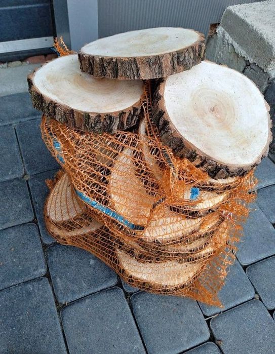 Drewno posiadam plastry krążki do dekoracji