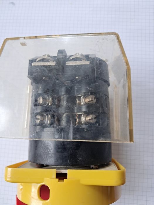 Interruptor 500V 63A