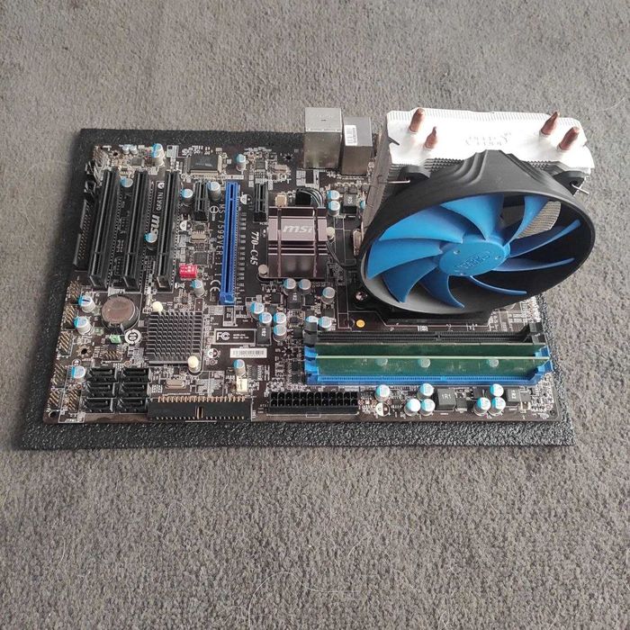 Процессор AMD + Материнская плата MSI + GTX 560 + ОЗУ 14Gb + HDD 80Gb + Охлаждение