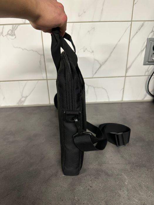 Сумка для ноутбука Rivacase 8035 Black 15.6"