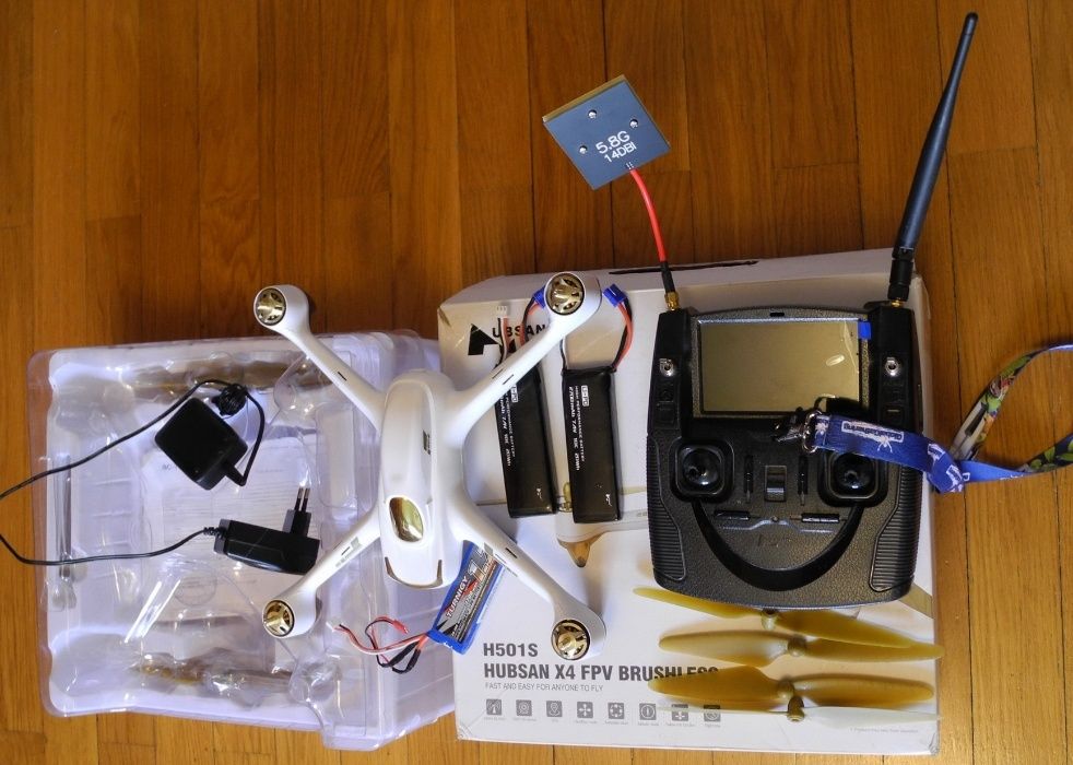 Продам квадрокоптер  Hubsan Х4 h501s