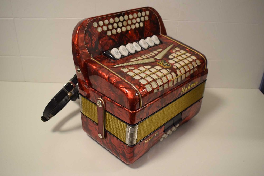Concertina Hohner Norma IV 4 Voz Tonalidade Do. N 10