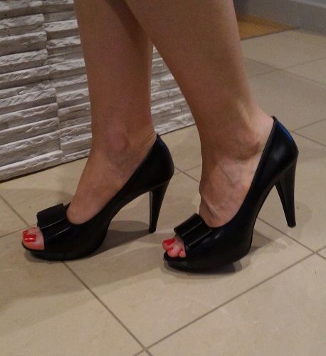 Skórzane szpilki SAGAN