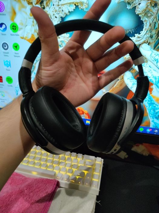 Sennheiser  4.50bt с шумоподавленим