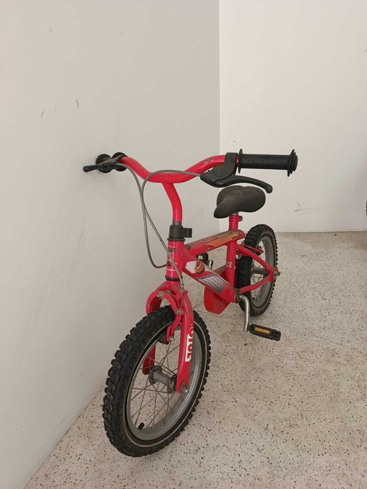 Bicicleta Cars crianças de 4 a 7 anos