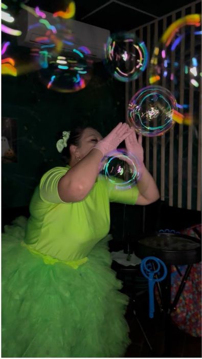 Шоу Мильних Бульбашок, Шоу Мыльних Пузырей