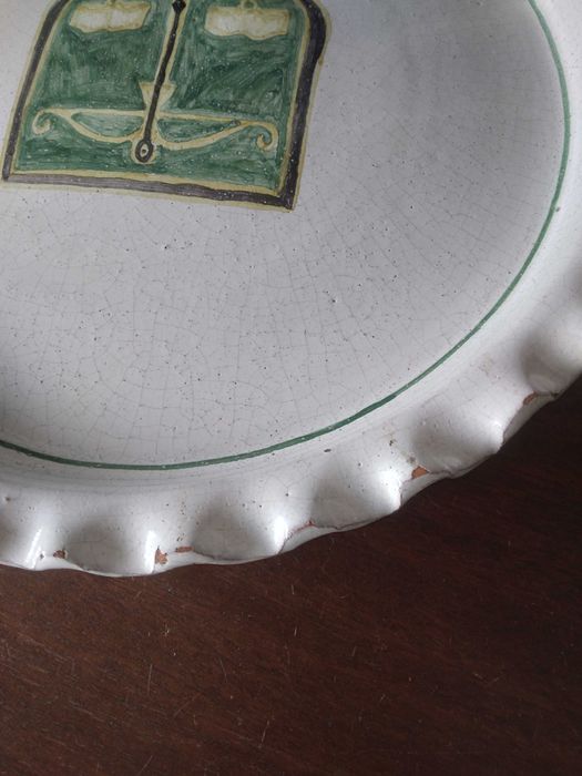 Prato decorativo em cerâmica