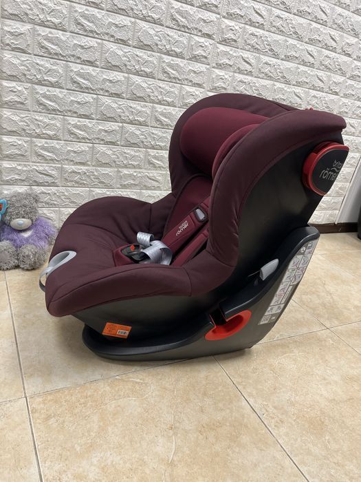 Автокрісло Britax Römer KING 2 Група 1 (9-18 кг)