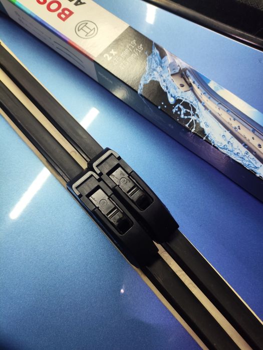 Щетки дворников Bosch Aerotwin