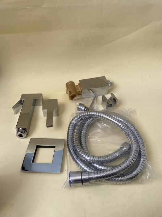 Смеситель для гигиенического душа