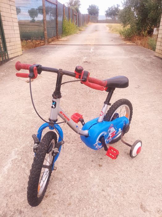 Bicicleta com rodinhas