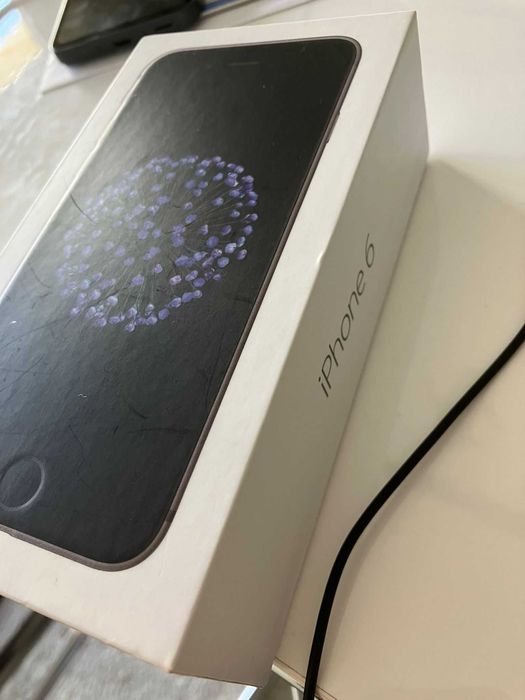 iPhone 6 - 32 GB