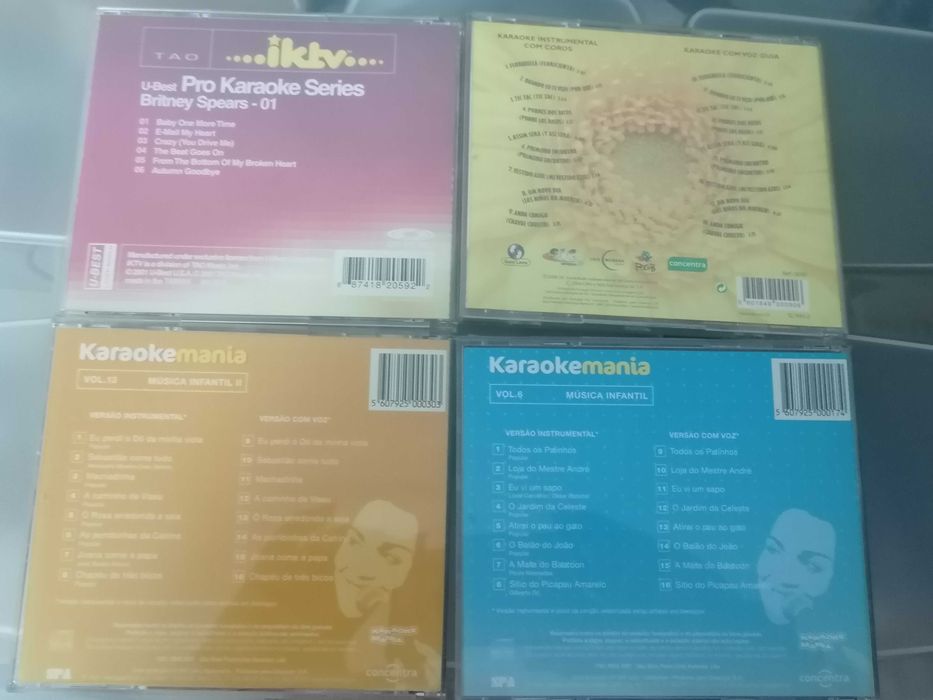 BAIXA DE PREÇO, CDS de karaok em muito bom estado