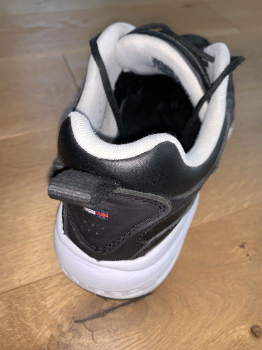 Tommy Hilfiger buty 44