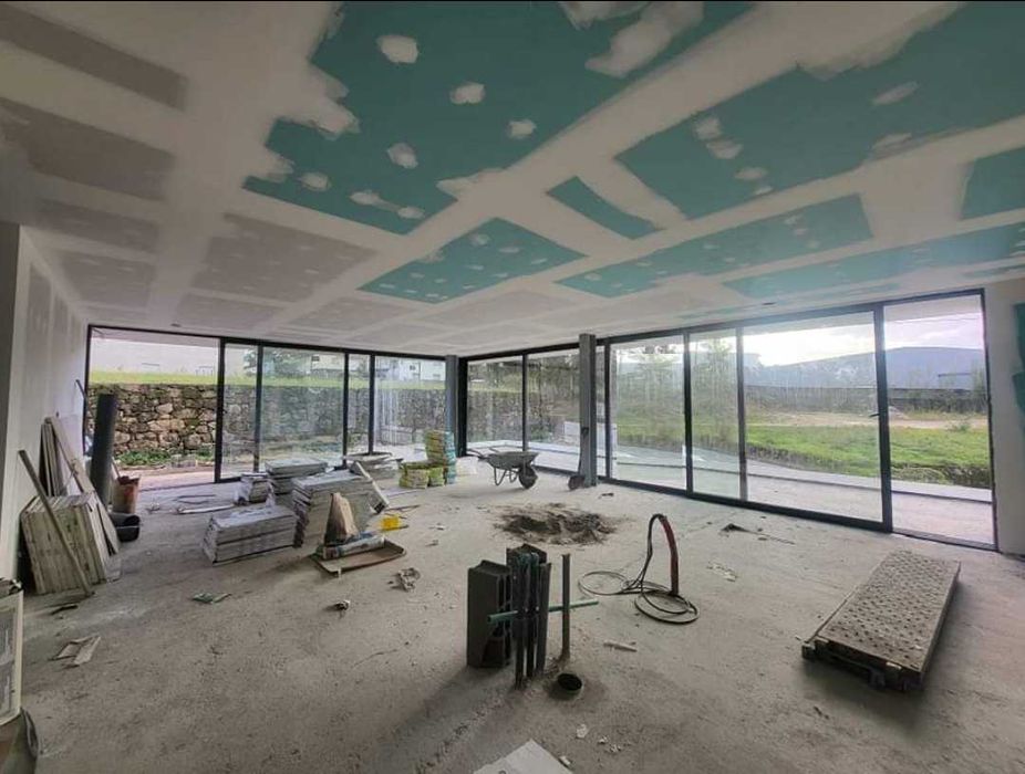 Construção e Remodelação da sua casa Chave-na-mão!