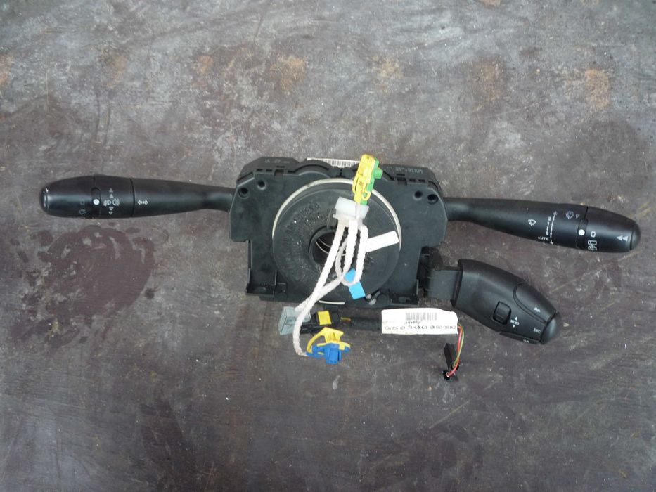 citroen c2 przełącznik zespolony pająk 96608838xt