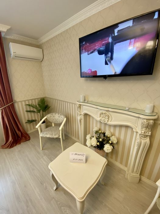 LUXE Квартира Подобово з ДЖАКУЗІ,  ТРЦ Мануфактура