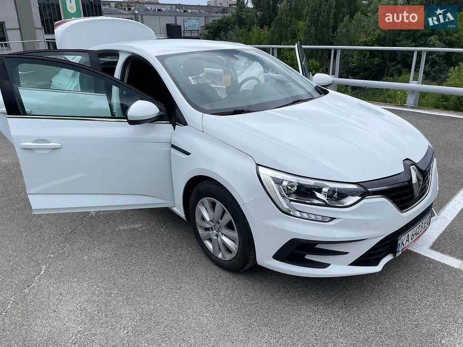 Продам автомобіль Renault Megane Sedan Zen 1.5D A/T 2021 року